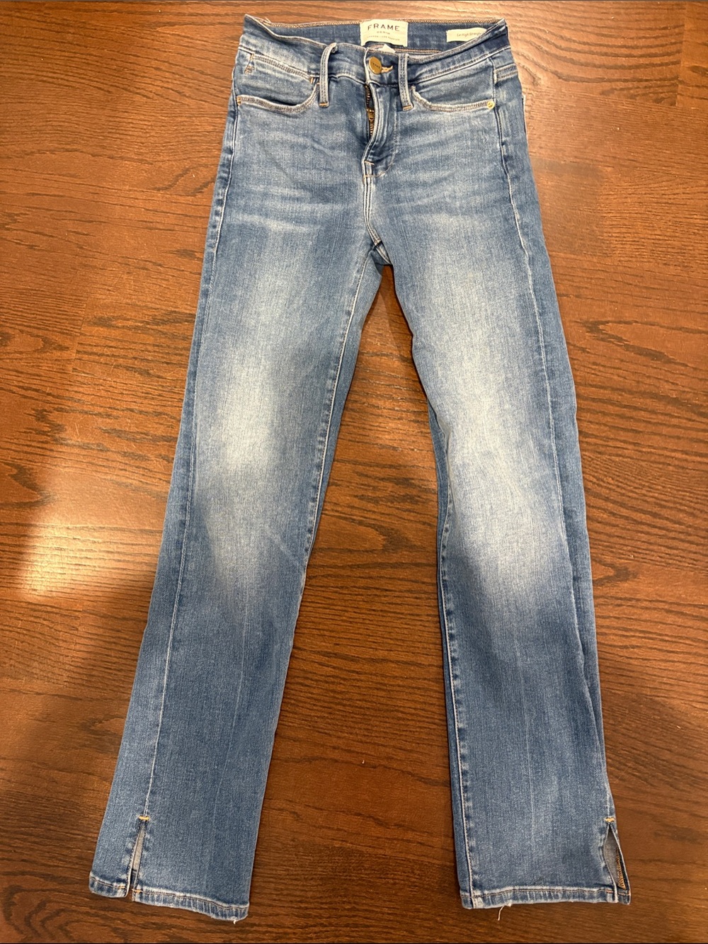 Frame Denim Light Wash Le High Straight womens  Jeans